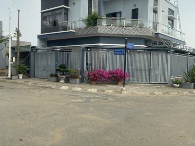 BÁN LÔ 6X20 full thổ cư gần chợ đầu mối Thủ Đức giá hơn 4 tỷ sổ riêng đường nhựa 12m 0