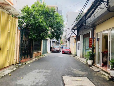 Bán đất rộng 140m ở cổ linh thạch bàn long biên oto tránh gần mặt phố mặt tiền: 5m 18 tỷ 1