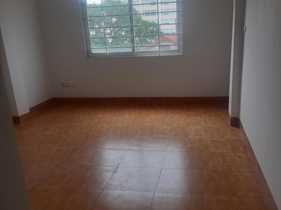 Cho thuê căn nhà 50m x 4 tầng ngõ 2 phố Hoàng Sâm, quận Cầu Giấy 1