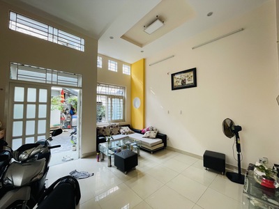 N284 - nhà bán quận 3 , lê văn sỹ , xây full 60.4m2 , 4 pn, 4 vệ sinh giá 10 tỷ 9 2