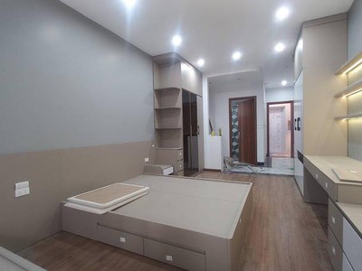 Nhà đẹp bồ đề   thang máy   nội thất xịn   trung tâm   ngõ ô tô vào nhà 2