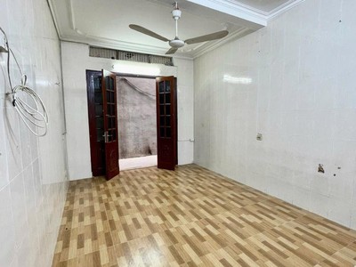 Bán nhà ngõ 85 phố nguyễn lương bằng 33/42m2 x 3 tầng, ngõ thông rộng, chủ mới về sẵn ở hoặc xây 0