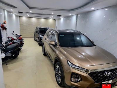 Bán nhà hot vip nhất đống đa . dt 120 m2 , 6t , mt 5 m . giá 47 tỷ . 1
