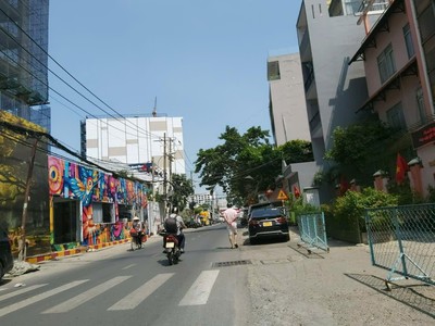 Bán nhà gò vấp, hẻm xe hơi lê quang định, giáp phạm văn đồng, 4 x 13, 3pn, hơn 5 đồng 0