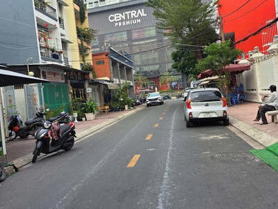 Bán nhà mặt tiền kinh doanh tạ quang bửu q8, ngay central premium, 4x20m, chỉ 14 tỷ 3
