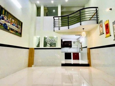 Tân phú   mặt tiền   3 tầng   4.7x10   gần chợ tân hương   nhỉnh 6 tỷ 0