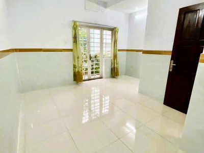 Tân phú   mặt tiền   3 tầng   4.7x10   gần chợ tân hương   nhỉnh 6 tỷ 3