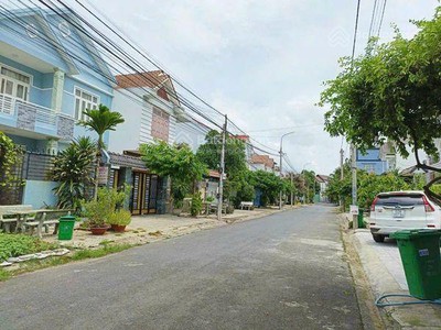 Siêu rẻ bán căn nhà lầu đẹp kdc tân phong, đường nhựa 8m chỉ 4,3 tỷ 4