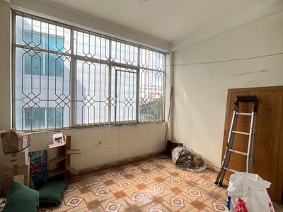 Quốc Tử Giám 26 m, 4 tầng, 3 phòng ngủ khép kín, nhà mới đẹp, sổ đỏ chính chủ. 2