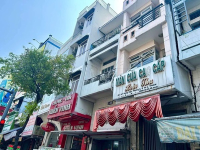 Bán nhà mặt phố đường hoàng diệu- vị trí kinh doanh siêu đình -view cầu quận 1. thuận tiện đi lại 1
