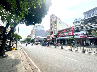 Chính chủ cần sang chủ mới mặt tiền đang kinh doanh siêu lợi nhuận - mặt tiền đường số lớn nhất 1