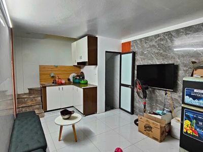 Hiếm   quốc tử giám 25 m, 4 tầng, 3 ngủ, 3 vệ sinh,80 m ra ô tô, khu vực vịp đống đa, sổ đỏ cc, 1