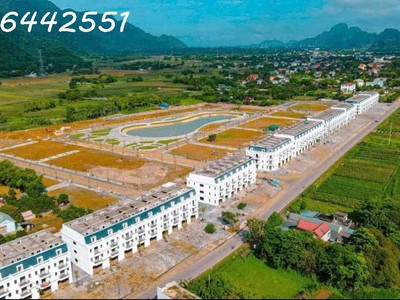 Bán căn shophouse trung tâm thị trấn hàng trạm yên thủy sẵn sổ 138m vh 20m nhỉnh 6 tỷ 4
