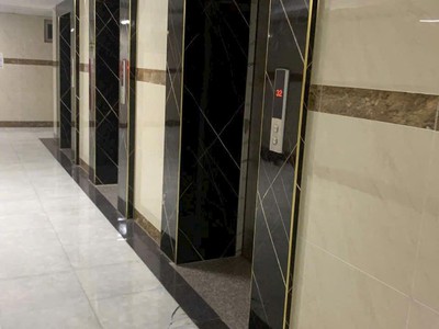 Bán căn hộ 83m 3pn hh2a linh đàm full nội thất ban công đông nam giá 3 tr 0