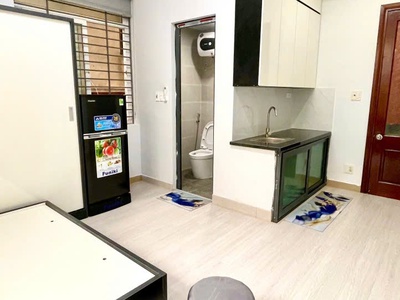 Cơ hội cho các bạn chưa có phòng trọ tại 19 thịnh quang   424 tây sơn rẽ vào 20m , đi bộ ra đại học 2