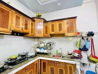 Giá mềm nhất quận tân phú : 6.2 tỷ - thoại ngọc hầu -  dt: 45m- trệt 2 lầu sân thượng.- 4 phòng 2