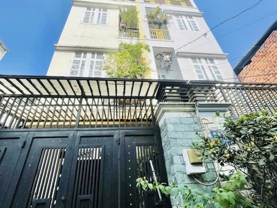 Giá mềm nhất quận tân phú : 6.2 tỷ - thoại ngọc hầu -  dt: 45m- trệt 2 lầu sân thượng.- 4 phòng 0