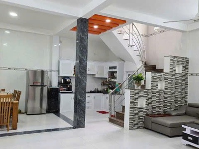 Giá mềm nhất quận tân phú : 6.5 tỷ -trịnh đình thảo - ngang khủng 6.8m -  60m2 x 2 tầng - nở hậu 0