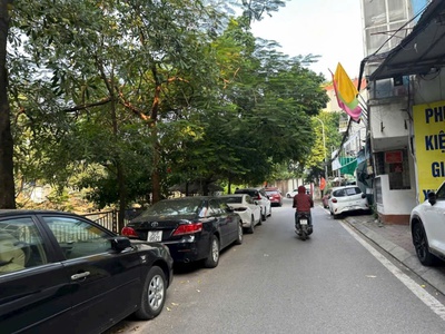Bán đất kim đồng - giáp bát - mặt đường 2 ô tô tránh, mặt tiền 12m, 100m2 đất giá chỉ 225 triệu/m2 1