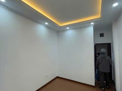 Nhỉnh 4 tỷ có ngay nhà mới 5 tầng ngõ phố lĩnh nam đầy đủ tiện ích 3