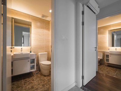Bán gấp căn góc 3PN   CT2.A10 Nam Trung Yên 0