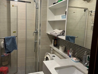 Căn hộ 2 phòng ngủ, 82m với nội thất cơ bản đầy đủ- Chung cư Florence, Trần Hữu Dực, Hà Nội. 4