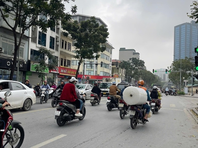 Bán tòa văn phòng trường chinh, 105m2, 9 tầng 1 hầm thang máy, mặt tiền 6m, nhỉnh 55.5 tỷ, kd đỉnh 3