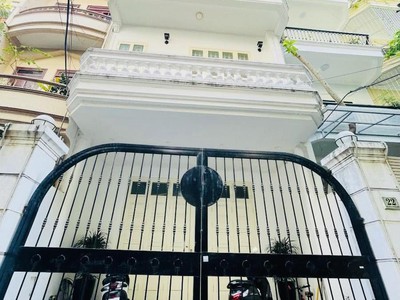 Bán khách sạn mặt phố hàng bè, 105m2, 9 tầng thang máy, mặt tiền 4.5m, 105 tỷ, kinh doanh đỉnh 0