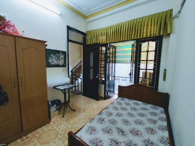 Bán nhà 5 tầng, 40m2, vị trí vàng tây hồ - giá 7.3 tỷ - sổ đỏ chính chủ 0