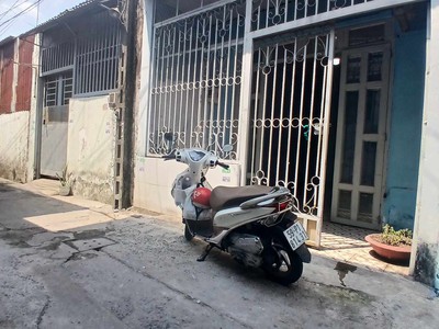 Nhà trung chánh, hóc môn - 56m2 thổ cư - giá rẻ. 0