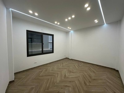 Bán nhà phố quan nhân 53m2 x 5 tầng, 7 phòng khép kín, nhà mới kính koong chủ mới mua để ở hoặc cho 2