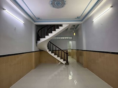 Nhà hẻm ôtô đường hoàng bật đạt phường 15 quận tân bình. 2