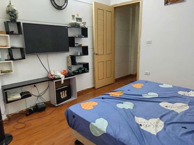 Bán nhà quận hoàng mai, dt42m2, 5tầng, gần phố, mặt ngõ thông, giá chào bán 6.8tỷ 2