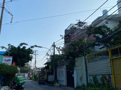 Cơ hội sở hữu nhà đất khu trung tâm thủ đức không có nền thứ 2 tại khu vực. 2