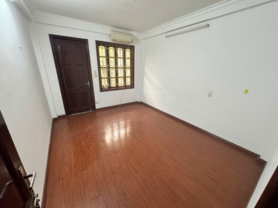 Cho thuê căn nhà 45m2 x 5 tầng mặt ngõ 125 Trung Kính - Yên Hòa - Cầu Giấy 9