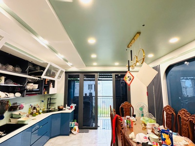 Siêu phẩm 6 tầng đối diện công viên kdc nam long  ngay ngã tư hồ ngọc lãm - võ văn kiệt 3