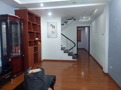 Không còn căn thứ 2 tại chùa bộc 50m  sổ đỏ nhà 5 tầng chỉ có 8 tỷ - 7pn ở hay cho thuê đều giá trị 0