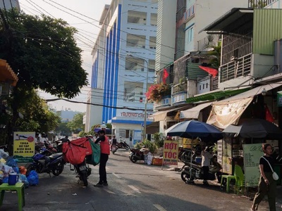 Siêu phẩm mặt tiền kinh doanh lê quốc trinh tân phú 34m2, 2tầng 2 pn nhỉnh 5 tỷ 2