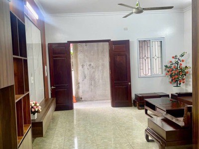 Bán nhà 2 tầng ngõ 23 phố Ngọc Uyên, ph Ngọc Châu, TP HD, 40m2, 2 ngủ, 2 vs, chỉ 1.89 tỷ 2