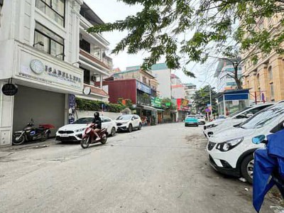 Bán nhà phố Hoàng Cầu, Đống Đa, ô tô tránh, tiện kinh doanh, 7 tầng 63m2 giá 38.5 tỷ 4