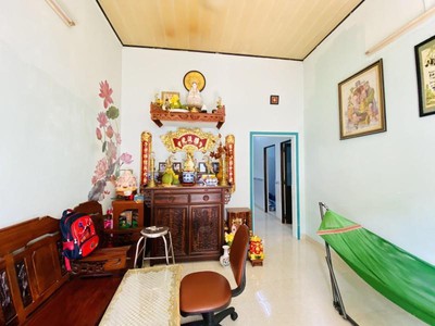 Bán nhà xe hơi đổ cửa, giáp bình thạnh, phú nhuận, sân bay 7ph, diện tích 138m2 giá chỉ 70 triệu/m2. 4