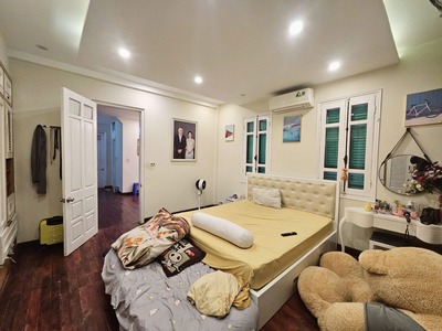 Nhà nguyễn khánh toàn 61m 5 tầng 7 phòng tỷ suất thuê cao 13.8 tỷ 0