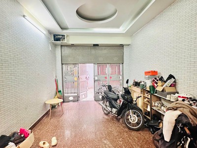 Bán nhà đại từ 75m2.mtx5m mặt ngõ, ô tô đỗ cửa, gần hồ 0