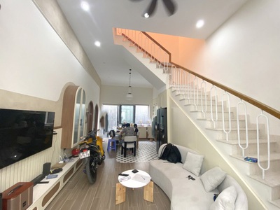 Bán nhà 2 tầng mới đẹp hẻm xe hơi 92m 7.8 12 gần tô ngọc vân tam phú thủ đức chỉ 8.8 tỷ 2