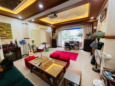 Bán nhà phân lô cấu giấy, ôtô đỗ cửa, dân xây 2 thoáng, dt54m2   5t giá 12 tỷ 980 0