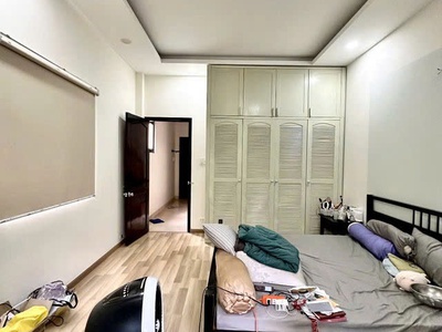 Giá mềm nhất quận phú nhuận: 11.9 tỷ - huỳnh văn bánh - dt: 76.8m - 4m x 19.2m - 4 tầng - 4 pn- 4wc 3