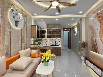 Bán gấp giá mềm nhất quận 6 : 5.5 tỷ - minh phụng - p.2 - dt: 35m - 3.5m x 10m - 1 trệt -1 lửng- 1 2