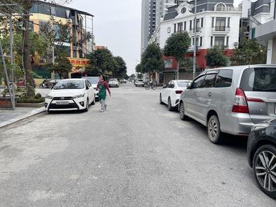 VỊ TRÍ KIM CƯƠNG  94,5m2 Shophouse Sông Hồng - Trung tâm Gia Lâm, đông như phố cổ, tiện ích bạt ngàn 1