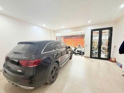 Bán nhà phố Thành Công phân lô ô tô hai thoáng 60m2 x 5 tầng 0