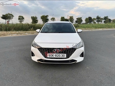 Cần bán xe Hyundai Accent 2021 5